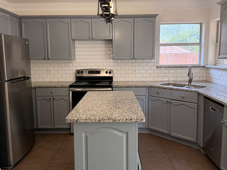 6708 Basswood Dr — Photo 12