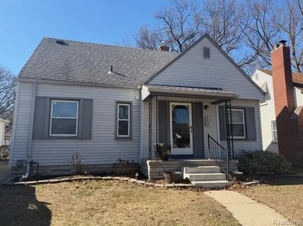 2970 Geneva St, Dearborn, MI 48124