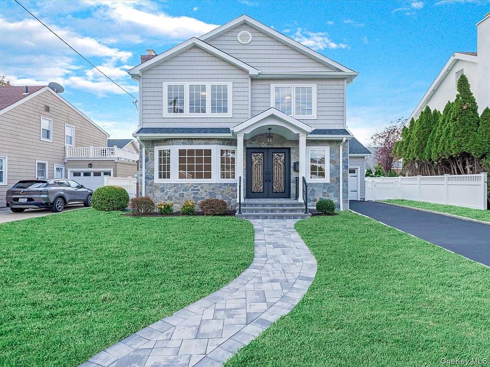 1st image of 111 Celler Avenue