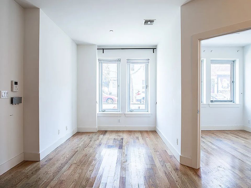 1st image of 245 Frost St APT 1f