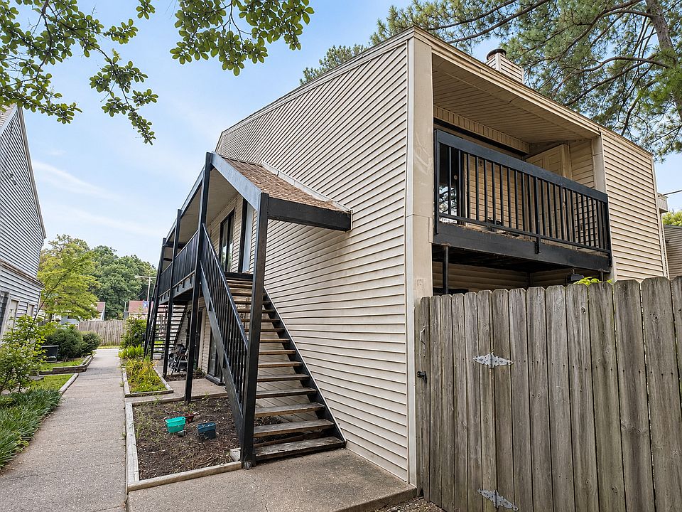 1st image of 1780 4th Crompton Ct #B