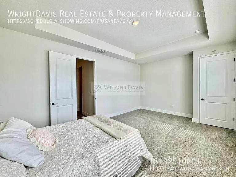 11393 Hardwood Hammock Ln — Photo 24