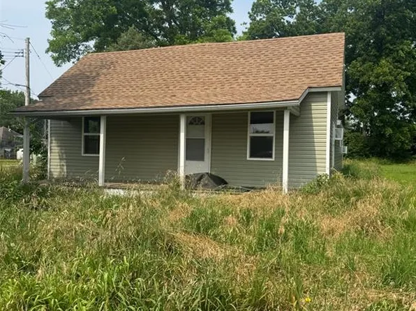 523 N Mulberry St, Dexter, MO 63841