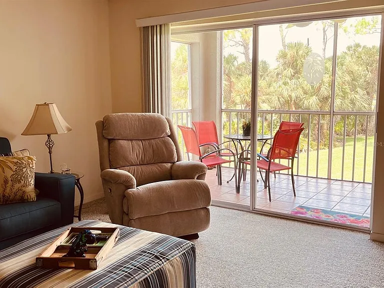 9330 Clubside Cir #3209 — Photo 10