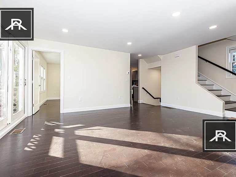 50 Caldwell Rd — Photo 11