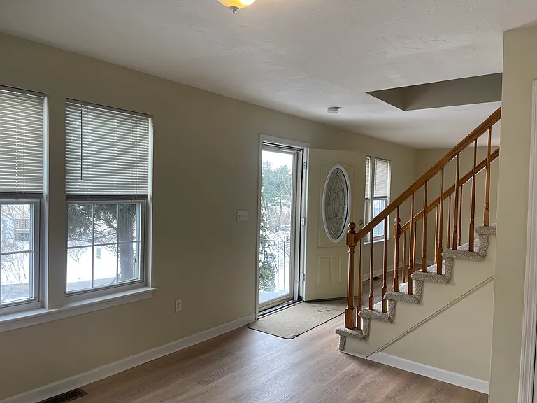 17 Azalea Ln — Photo 5
