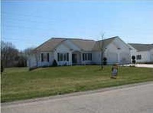 7160 Pine Oak Ln, Hudsonville, MI