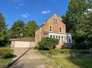 913 Kenneth St, Youngstown, OH 44505