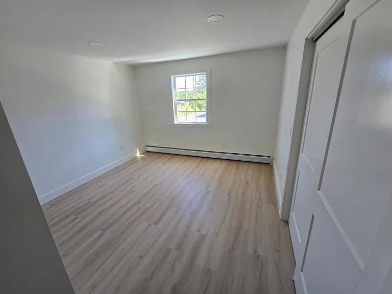 24 Pleasant St #2 — Photo 7