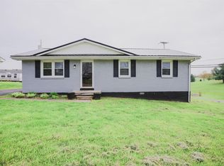 333 Gardner Ln, Mount Sterling, KY 40353