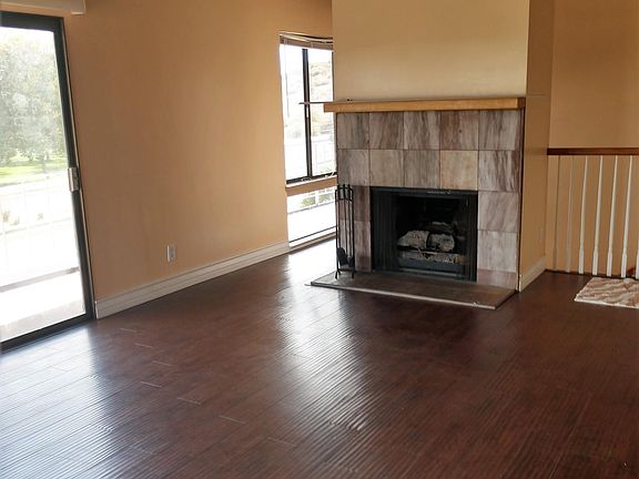 4th image of 12996 Spring Valley Pkwy