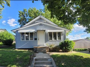 912 26th St, Sioux City, IA 51104