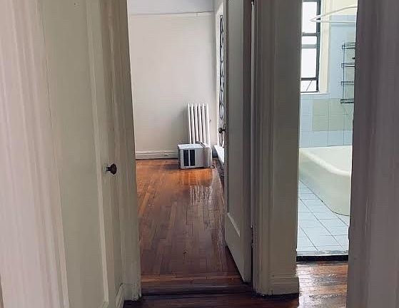 4th image of 1040 Bushwick Ave