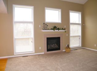 2517 Roe Dr, Lewis Center, OH 43035