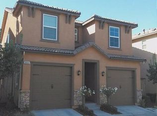 3666 Etchings Way, Clovis, CA 93619