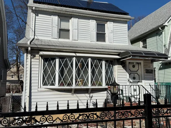 19441 113th Road, Saint Albans, NY 11412