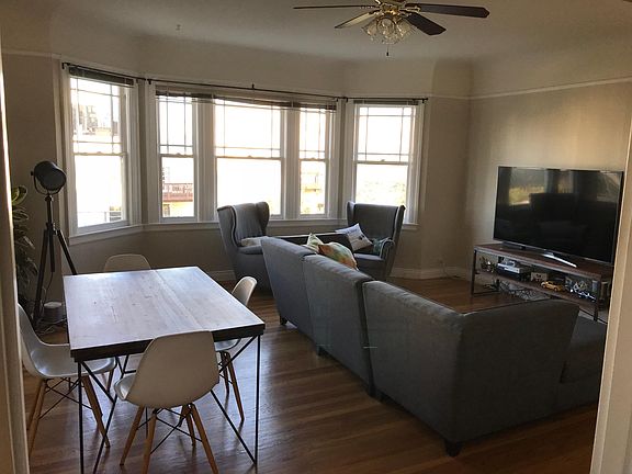 3rd image of 2450 Chestnut St APT 4