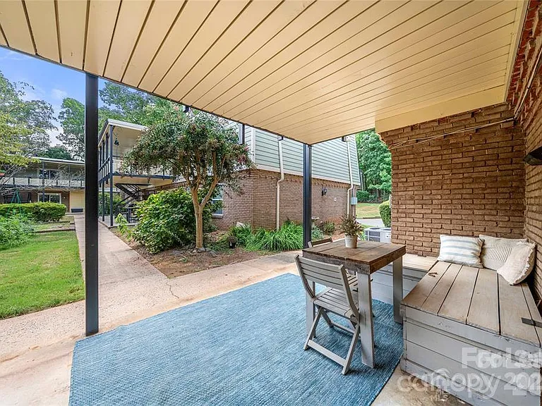2630 Park Rd — Photo 22