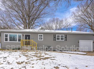 312 N Ash Ave, Independence, MO 64053