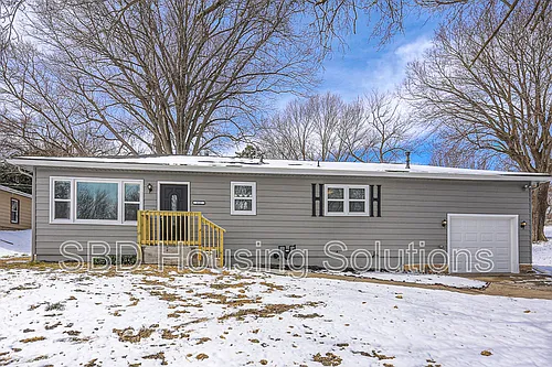 312 N Ash Ave Photo 1