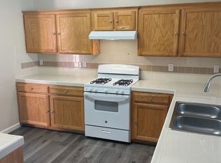 582 Sandalwood St, Coalinga, CA 93210