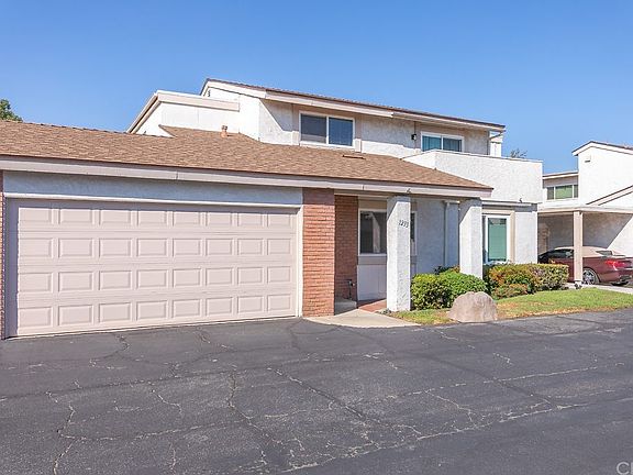 3rd image of 1233 Lenwood Sq