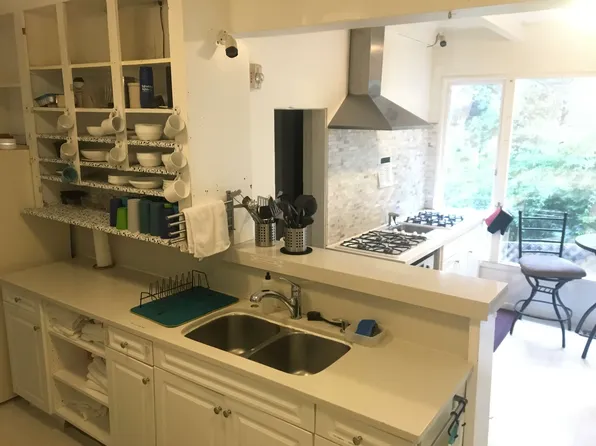 Kluegel House, 2669 Le Conte Ave #2e7b58bf1, Berkeley, CA 94709