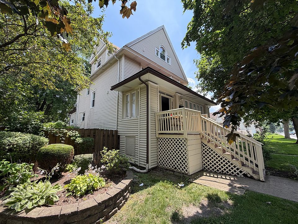 1st image of 209 S 19th Ave