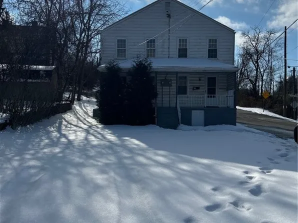 4456-4458 1st St, Bethel Park, PA 15102