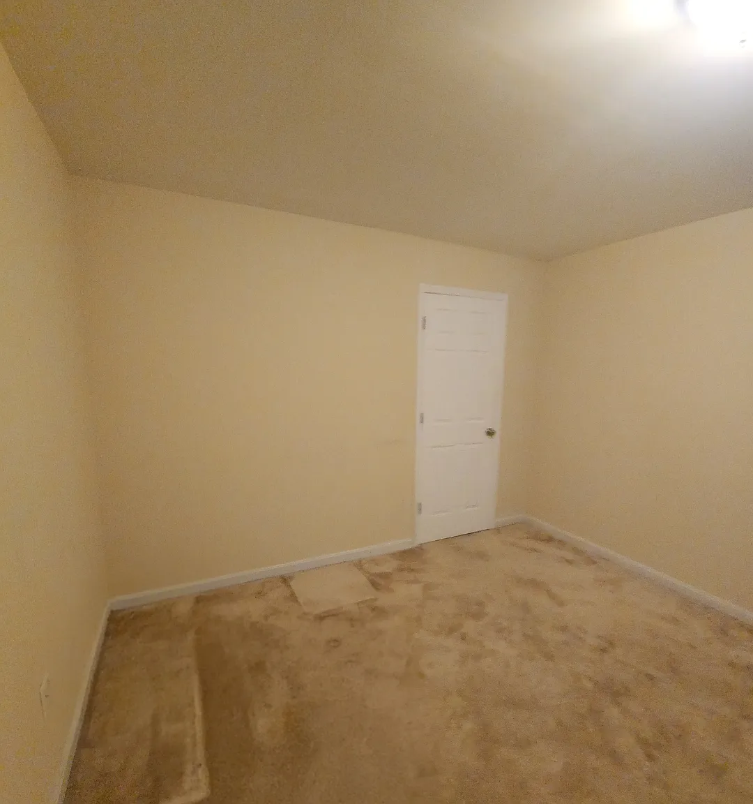 4 bed, 2520 sqft, $800 — Photo 3