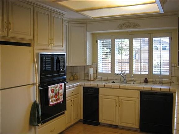 5th image of 19368 N Meadowlark Dr