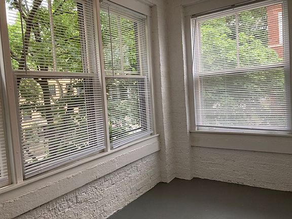 4th image of 7508 N Hoyne Ave APT 1