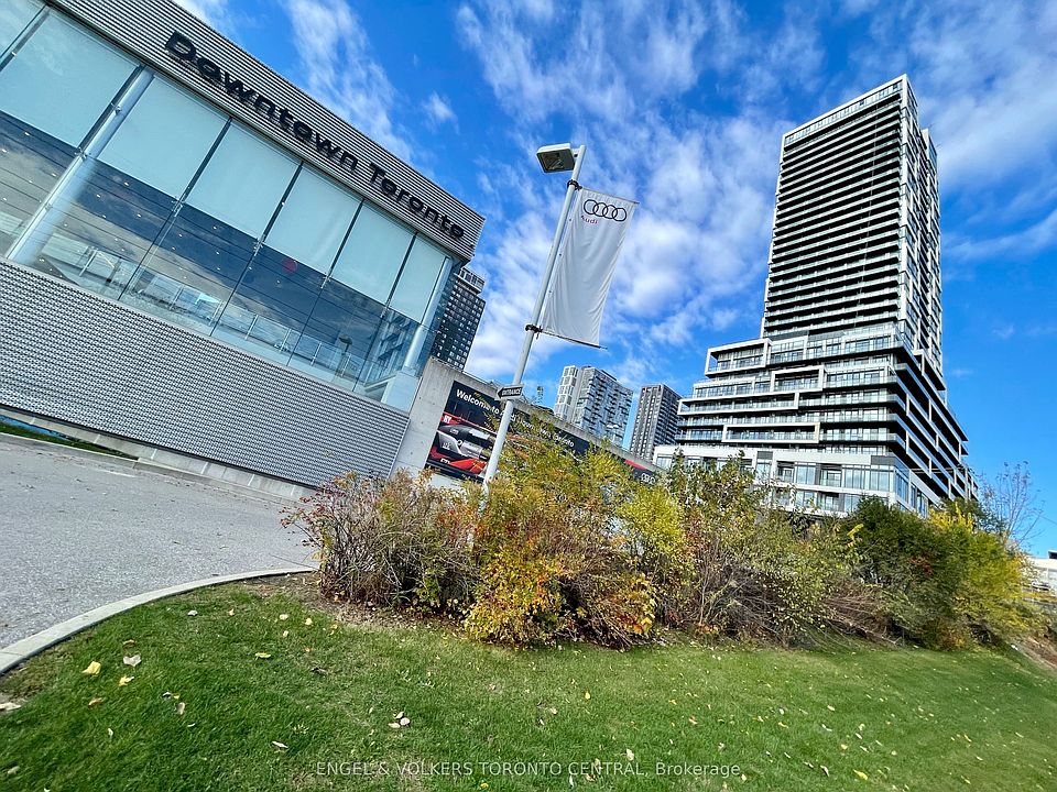 Building Photo