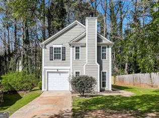5048 Brittany Dr, Stone Mountain, GA 30083