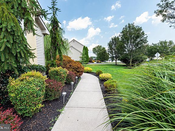 4th image of 3410 Siena Way