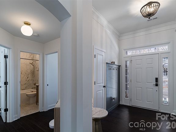 4th image of 15913 Trenton Place Rd