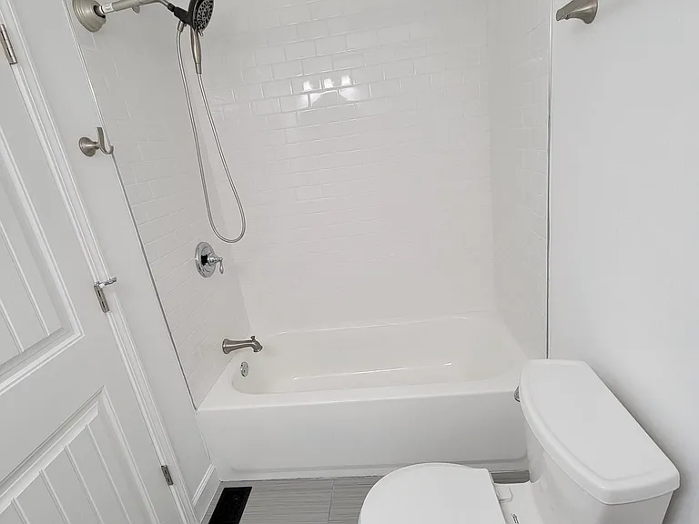 4129 Concordia Ave — Photo 13
