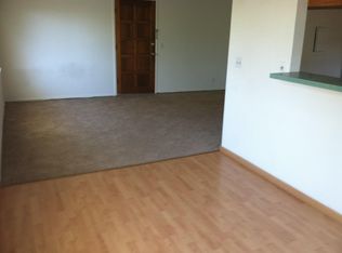 2920 Peppertree Ln, Costa Mesa, CA 92626