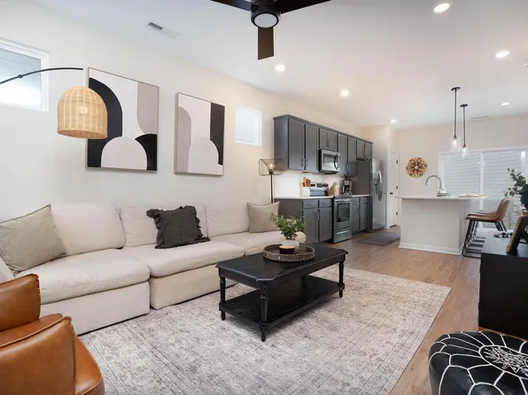 129 Palmer Cv, Birmingham, AL 35242