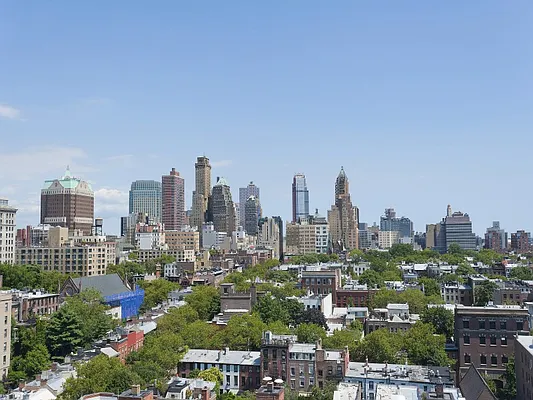 Sold by Sotheby's International Realty | media 17