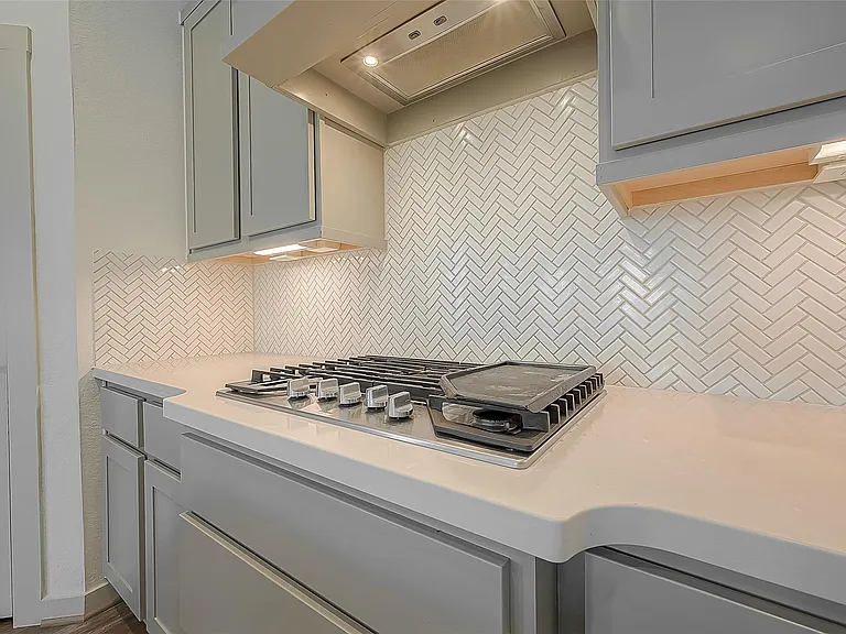 29326 Red Rocks Park Dr — Photo 20