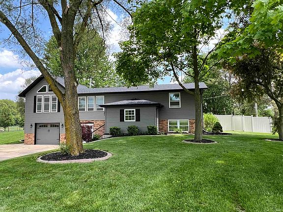 3rd image of 56218 County Road 31