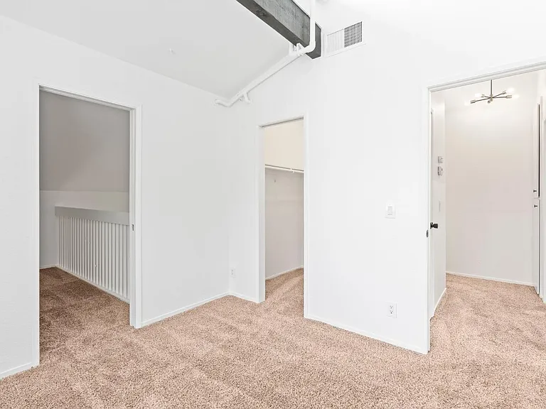 1311 Drake Dr #7 — Photo 9
