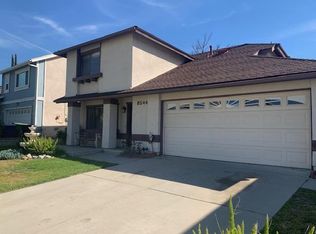 8544 Tujunga Valley St, Sunland, CA 91040
