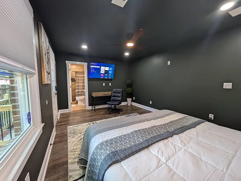 Malone Dr NW — Photo 50