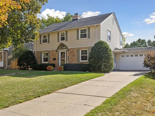1924 Pinehurst Ave, Saint Paul, MN 55116