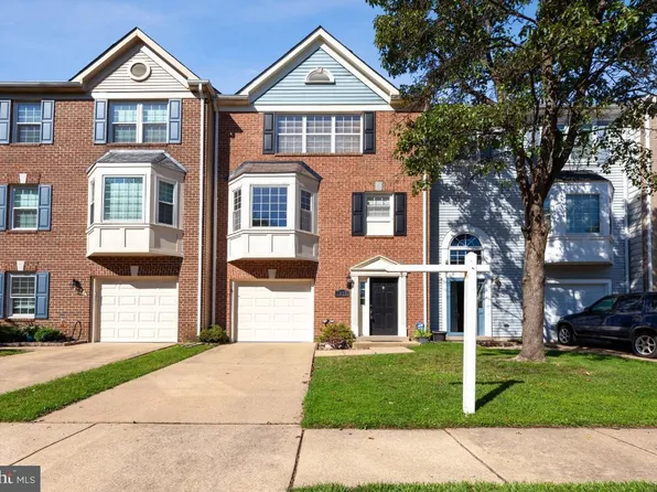 6033 Lands End Ln, Alexandria, VA 22315