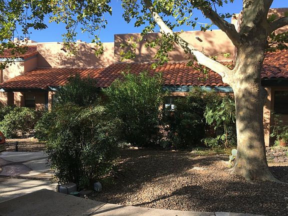 2nd image of 5423 N Paseo De La Terraza