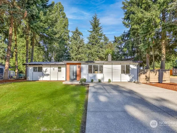 35030 19th Avenue SW, Federal Way, WA 98023