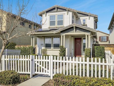 117 E Central Pkwy, Mountain House, CA, 95391